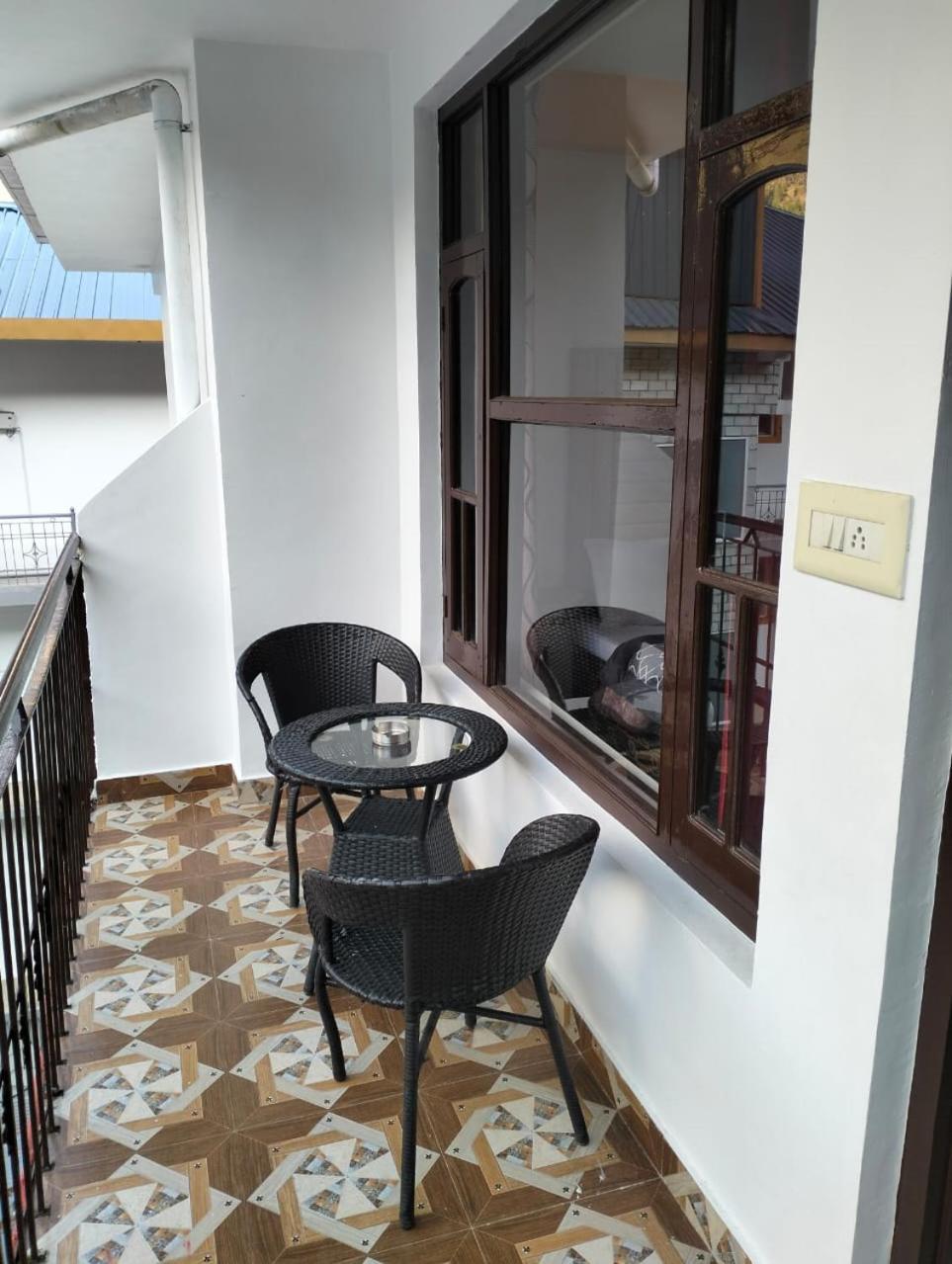 Aman Inn Dharamshala Dış mekan fotoğraf