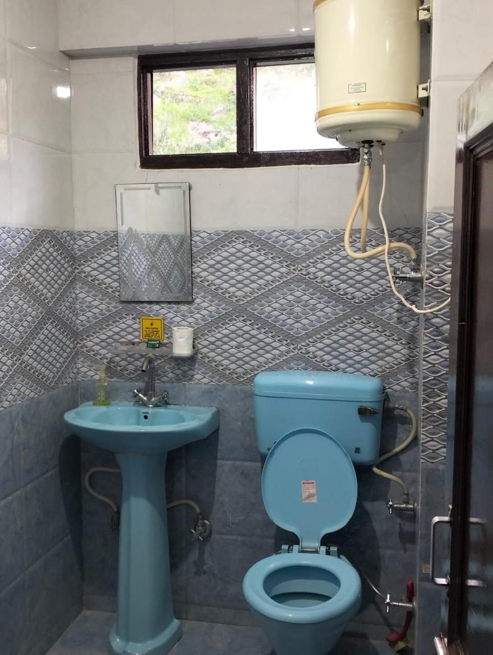 Aman Inn Dharamshala Dış mekan fotoğraf
